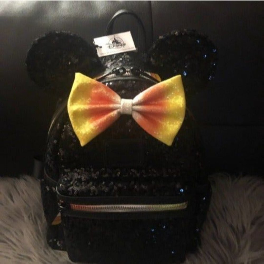 NWT Loungefly Disneyland Candy Corn Minnie Mouse Mini Backpack Halloween Grail